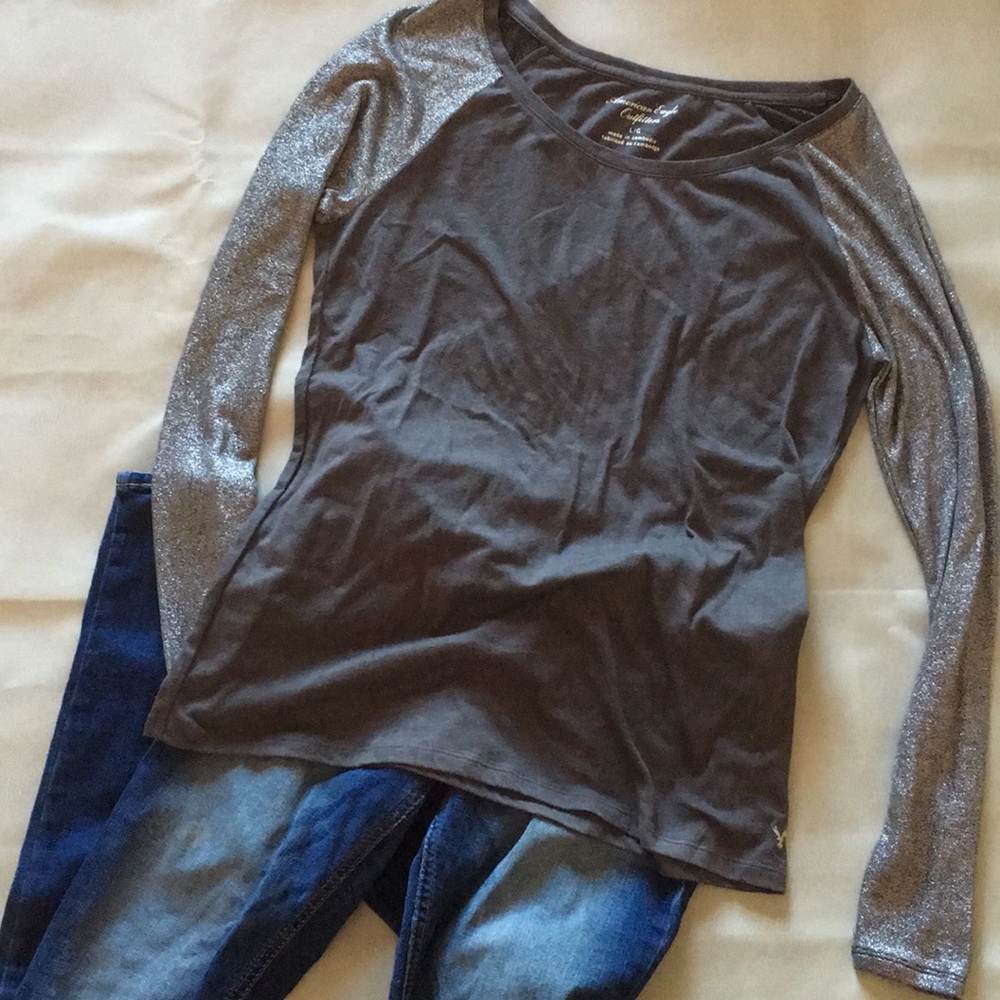 AE Gray Long Sleeve Metallic Top